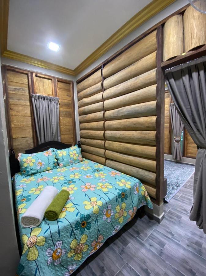 Homestay Dusun Ana Balun Slim River Exteriör bild